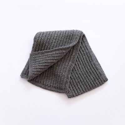 plet-products-shal-vаlnen-klasicheski-shal-v-sivo