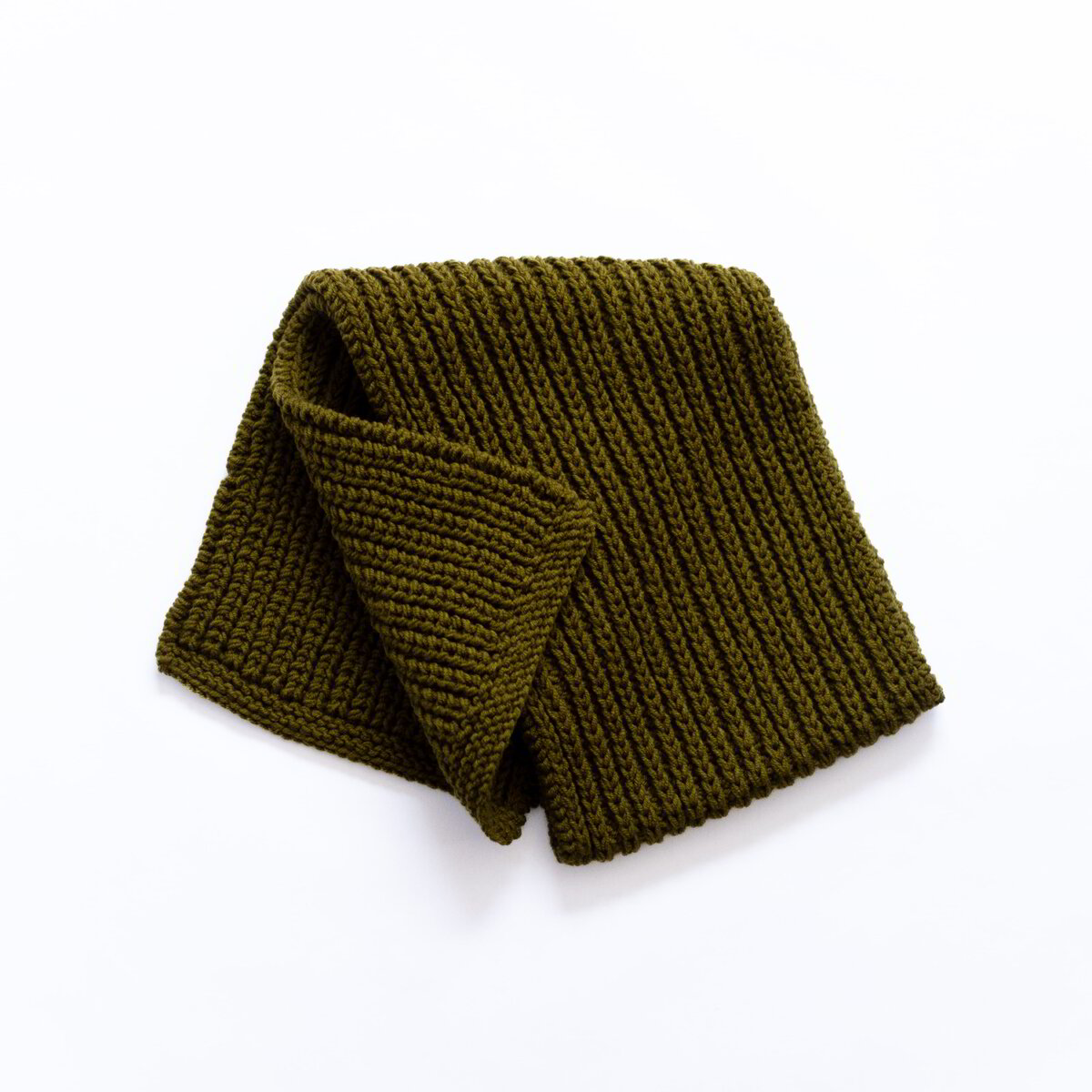 plet-products-shal-vаlnen-klasiceski-shal-v-maslineno-zeleno-1