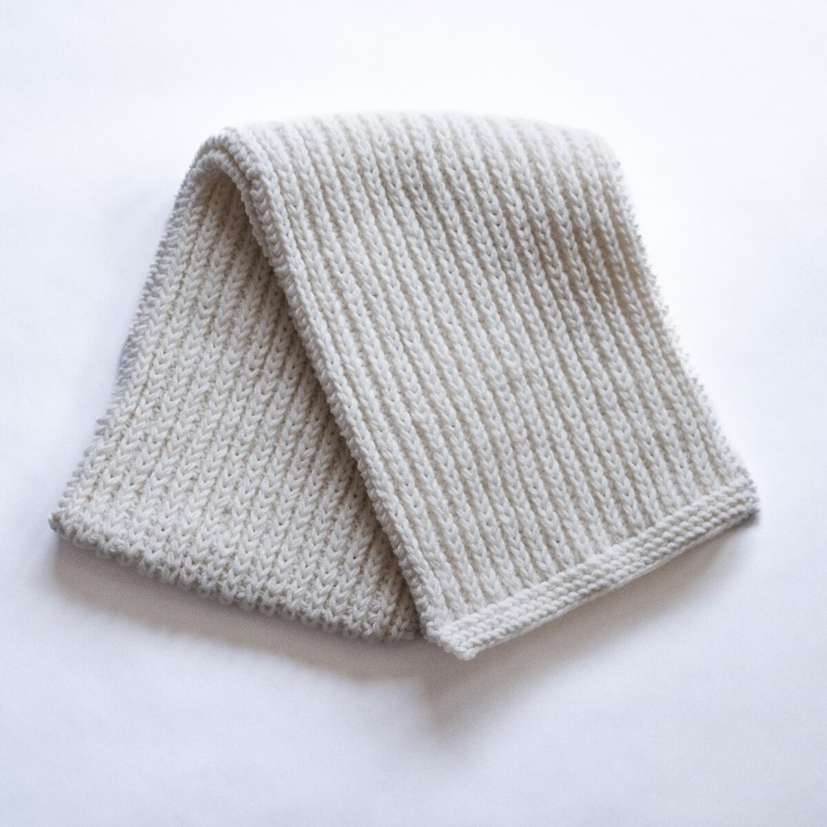 plet-products-shal-vаlnen-klasicheski-shal-v-byalo-2