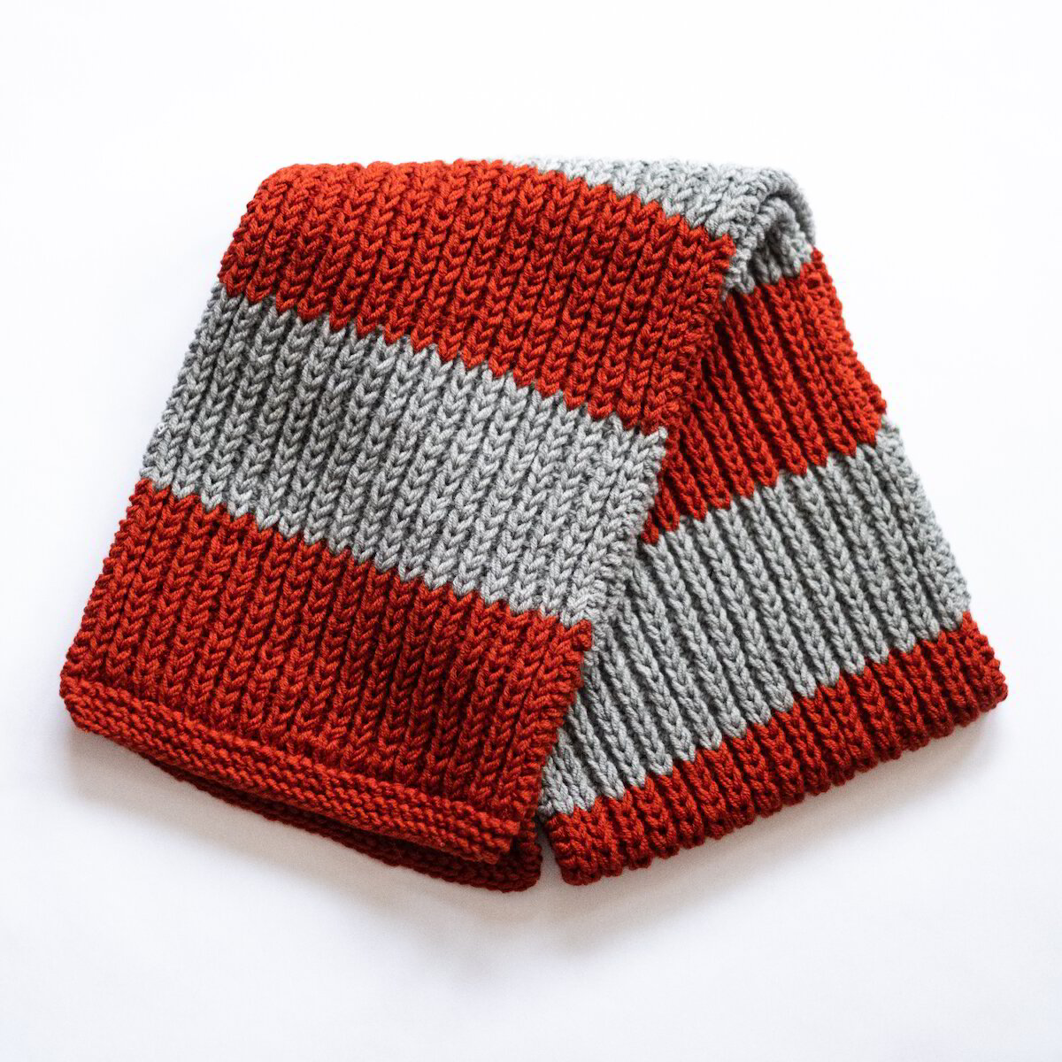 plet-products-shal-vаlnen-klasicheski-shal-v-keremideno-cherveno-brik-i-sivo