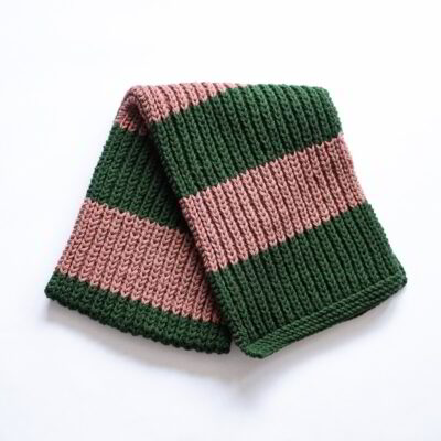 plet-products-shal-vаlnen-klasicheski-shal-v-zeleno-i-pepel-ot-rozi